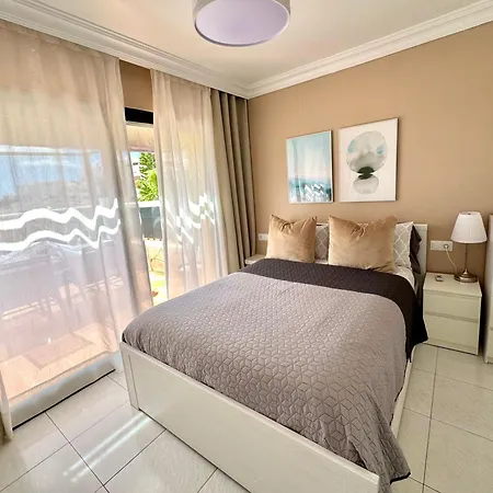 Tatil Evi Casa En Con Gran Terraza, Muy Luminosa Y En Tranquila Urbanizacion *