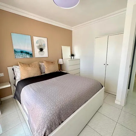 Tatil Evi Casa En Con Gran Terraza, Muy Luminosa Y En Tranquila Urbanizacion Nerja