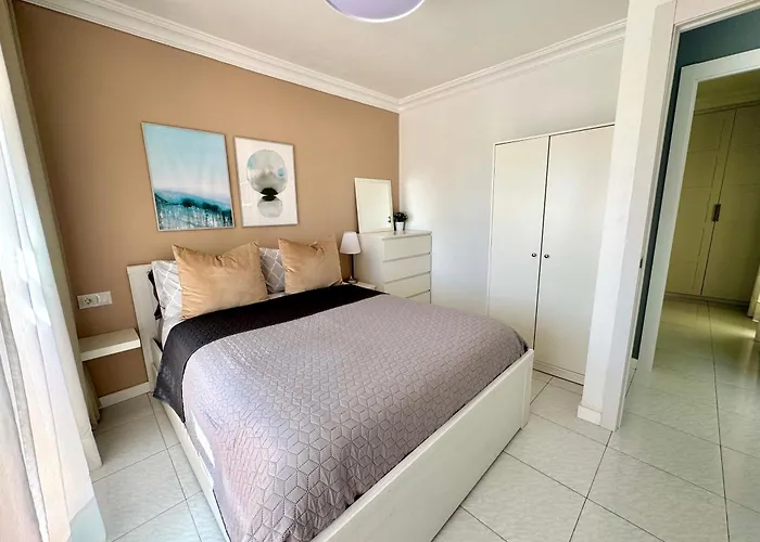 בית נופש Casa En Con Gran Terraza, Muy Luminosa Y En Tranquila Urbanizacion נרחה