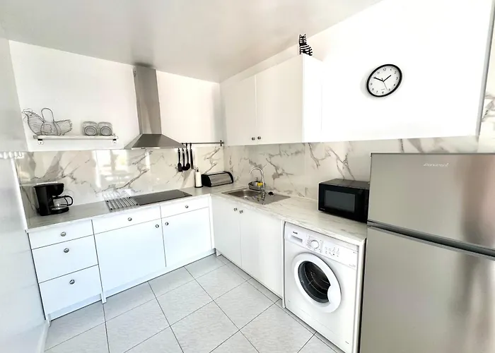 Casa En Con Gran Terraza, Muy Luminosa Y En Tranquila Urbanizacion בית נופש נרחה