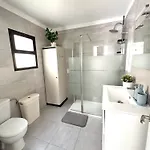 펜션 Casa En Con Gran Terraza, Muy Luminosa Y En Tranquila Urbanizacion